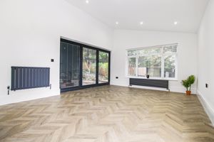 Photo 21- click for photo gallery